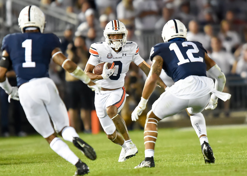 Auburn Tigers wide receiver Demetris Robertson (0) runs after making a catch during the first  half of Saturday&rsquo;s game, at Beaver Stadium in University Park PA.