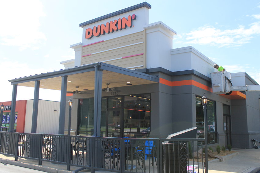 New signage went up Tuesday on the new Dunkin and Baskin-Robbins location on Highway 78.