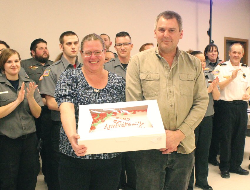 A special anniversary cake was presented to Scott and Bridgette Malvin to thank them for always postponing their anniversary plans when catering the meal for the Fireman’s Ball.