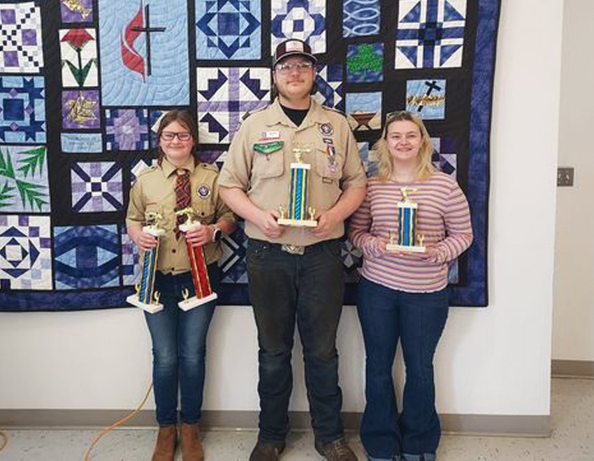 Outlaw winners, from left to right: Cate Frazier, 1st; James Frazier, 2nd; Shaylee Lafleur, 3rd