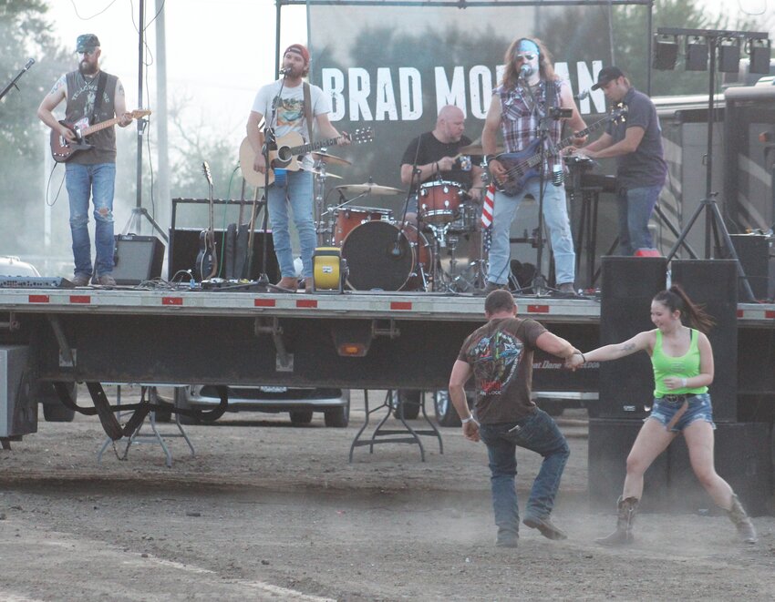 Some couples showed their dancing skills during Friday night's grandstands headliner, Brad Morgan.