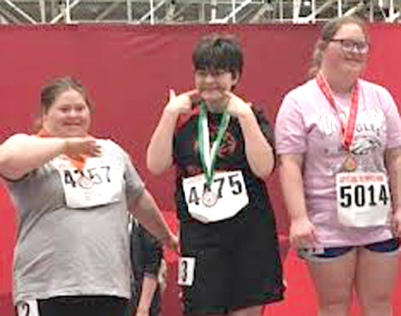 Missouri Valley's Kaylee Holcomb (middle) received state medals in the 50 m dash (4th place) and softball throw (6th).