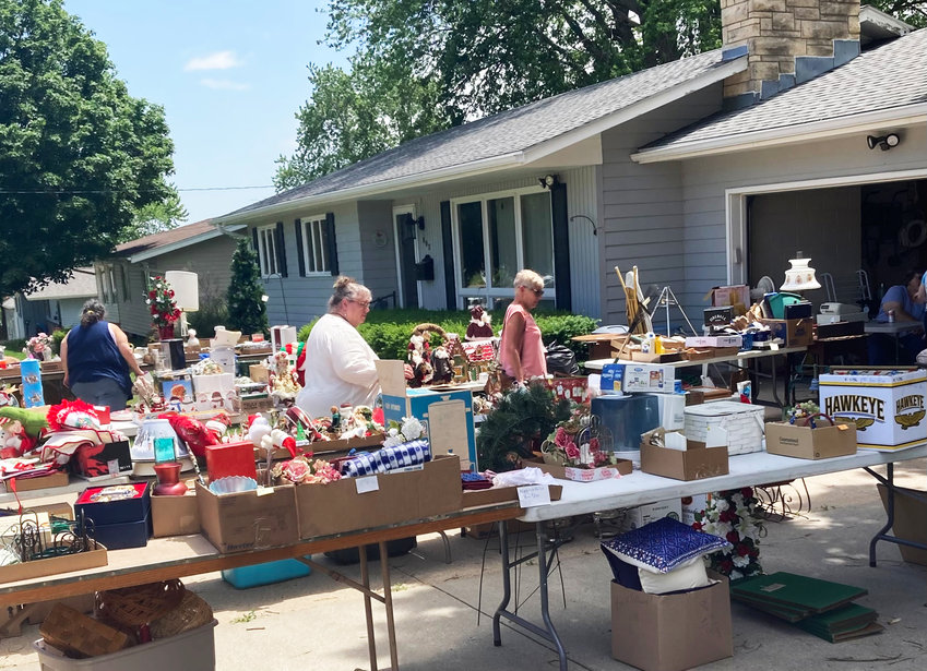 The community-wide garage sales were held in Missouri Valley this weekend. Many shoppers took advantage of the warm weather to find deals. Kids took advantage of the day to sell lemonade, as well.