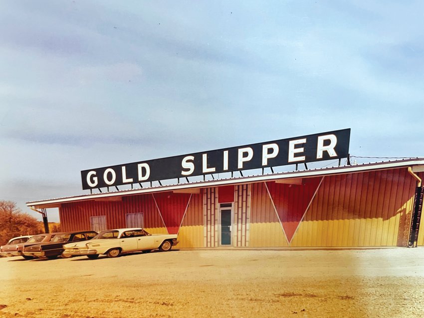 Gold Slipper in Sept. 1965. The restaurant served as a staple of Dunlap for nearly six decades.