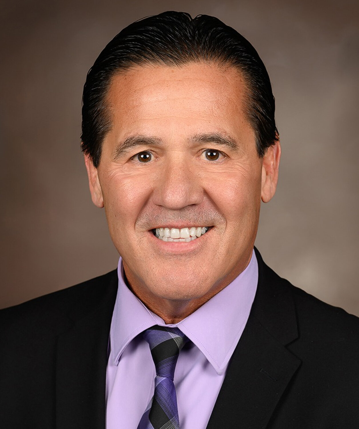 Dr. Rod Earleywine receives Award of Merit | Missouri Valley Times News
