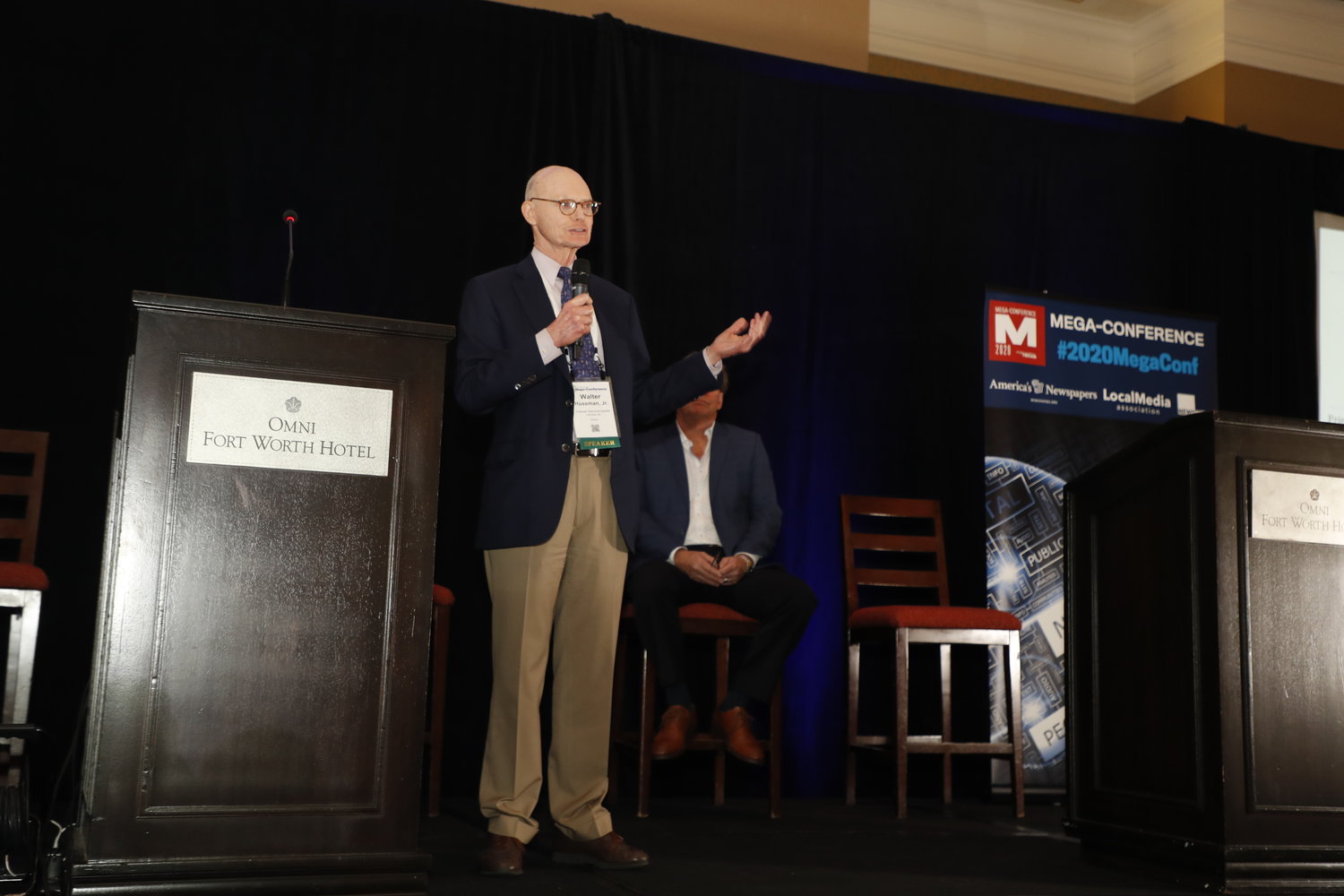 Walter E. Hussman Jr.,at  the 2020 Mega-Conference. (Photo by Bob Booth)