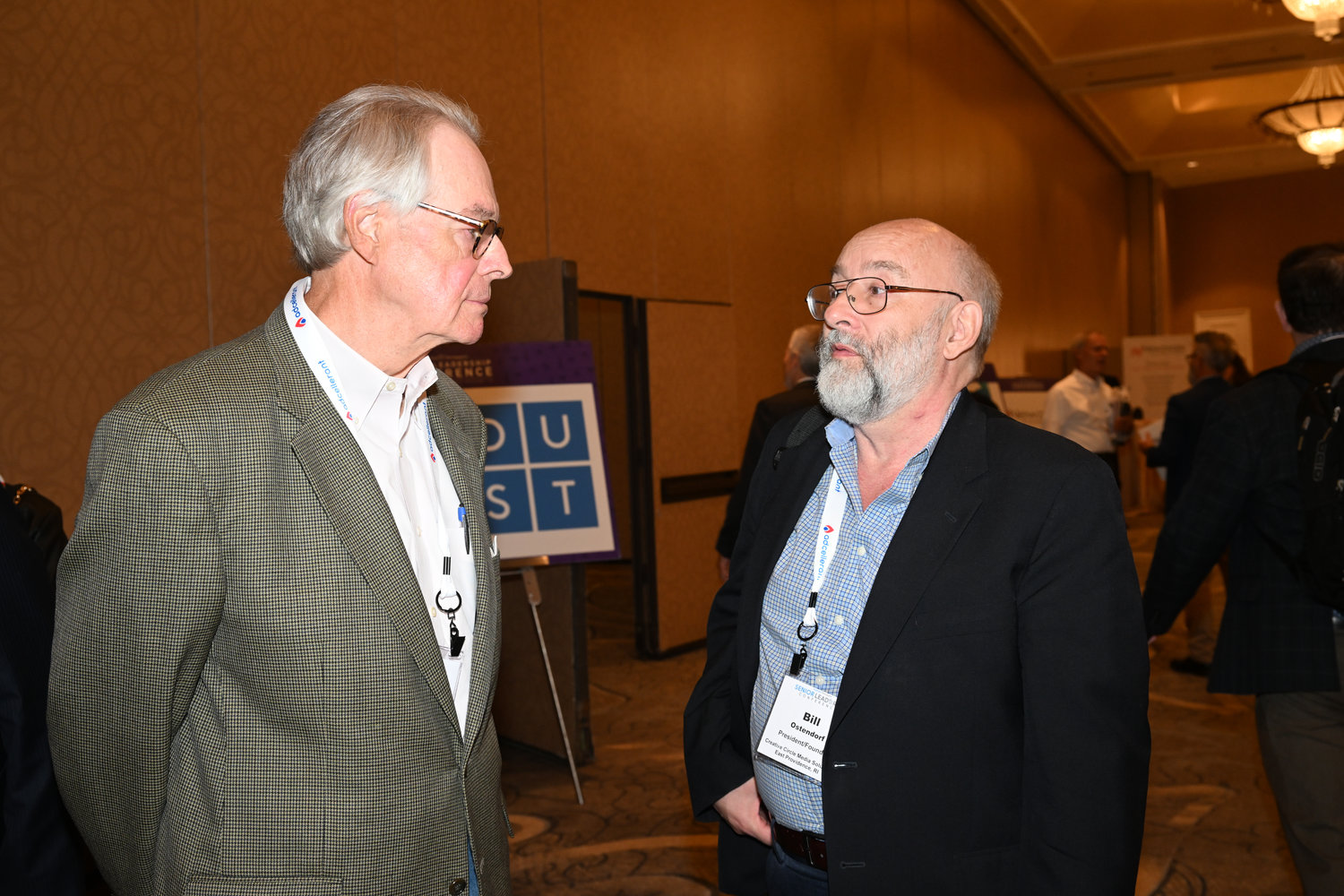 Tom Slaughter, executive director of the Inland Press Foundation, and Bill Ostendorf, president and founder of Creative Circle Media Solutions. (Photo by Jeff Strout)