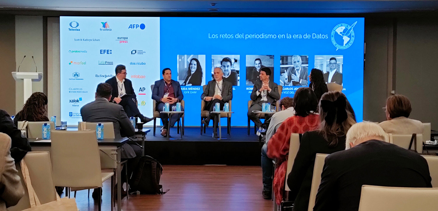 During the 78th SIP-IAPA General Assembly organized by the Inter-American Press Association in Madrid, speakers on this panel discussed new ways of monetization, big data management, press freedom and new information models aimed at younger generations.