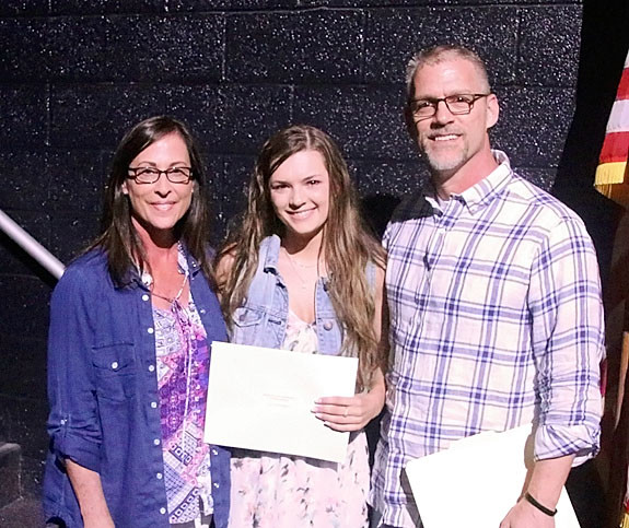 Sandy and Steffan Nass presented the inaugural $500 Francis Nass Memorial Scholarship to Ellie Stonskas.