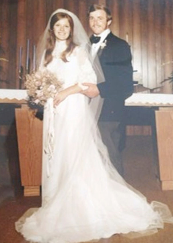 Mr. and Mrs. Dennis Strobbe