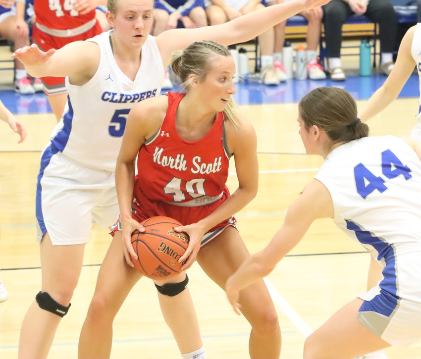 Senior Lauren Golinghorst led the Lancers with 16.5 points per game this season, a mark good for third-most in the MAC.