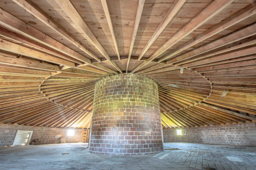 The Hayward Round Barn, 1520 Hwy V37, Dysart, is among the barns on the June 22-23 Iowa barn tour.  The owner&rsquo;s great-grandfather, Charles Hayward, purchased the farm in 1881.  The barn was built in 1916 and is 66 feet in diameter.  It may have been constructed by Johnston Brothers Clay Works, Ft. Dodge because of size of clay bricks used.