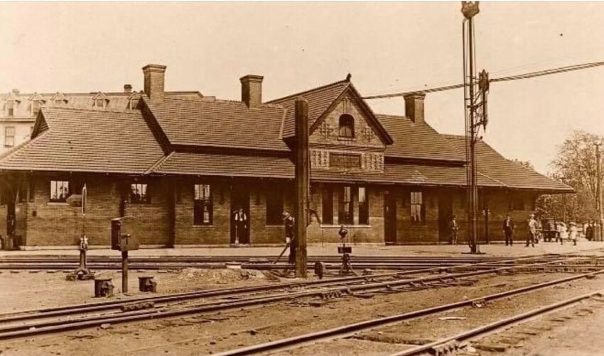 The new Rock Island Depot in West Liberty, Circa 1910. Built after fire destroyed the original Depot in 1897