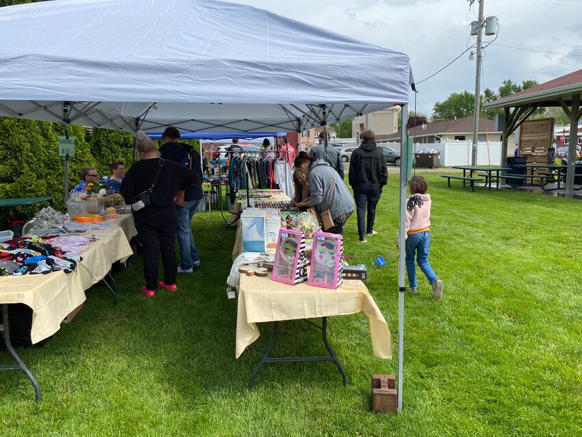 Elder Park played host to several booths filled with vendors as part of Wilton&rsquo;s Citywide Garage Sale
