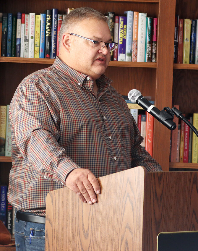 Eldridge mayor Frank King