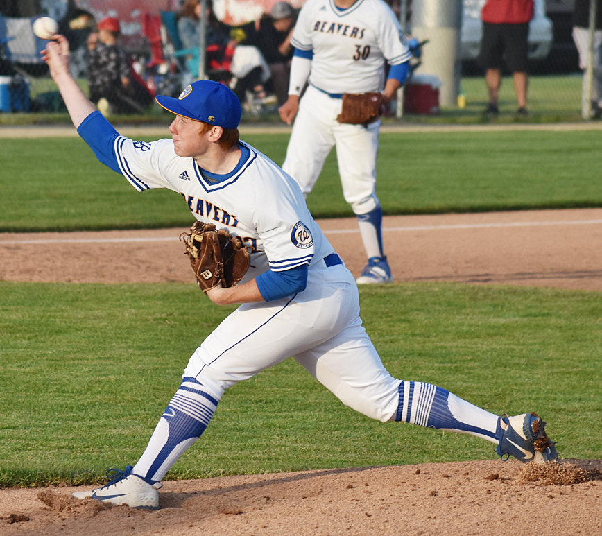 Wilton baseball, softball teams off to 1-0 starts | North Scott Press