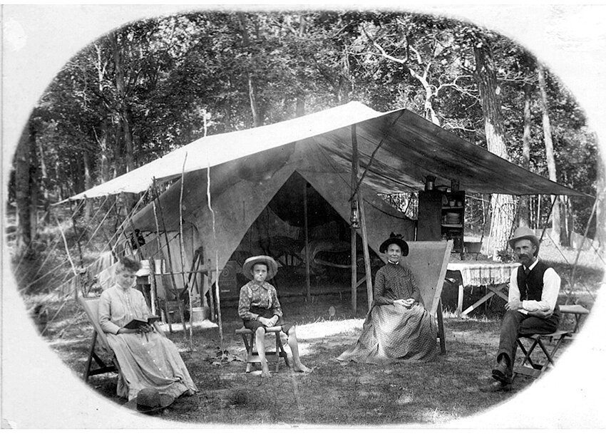 Gray's Ford hosted camping families in Cedar County during the late 19th century.