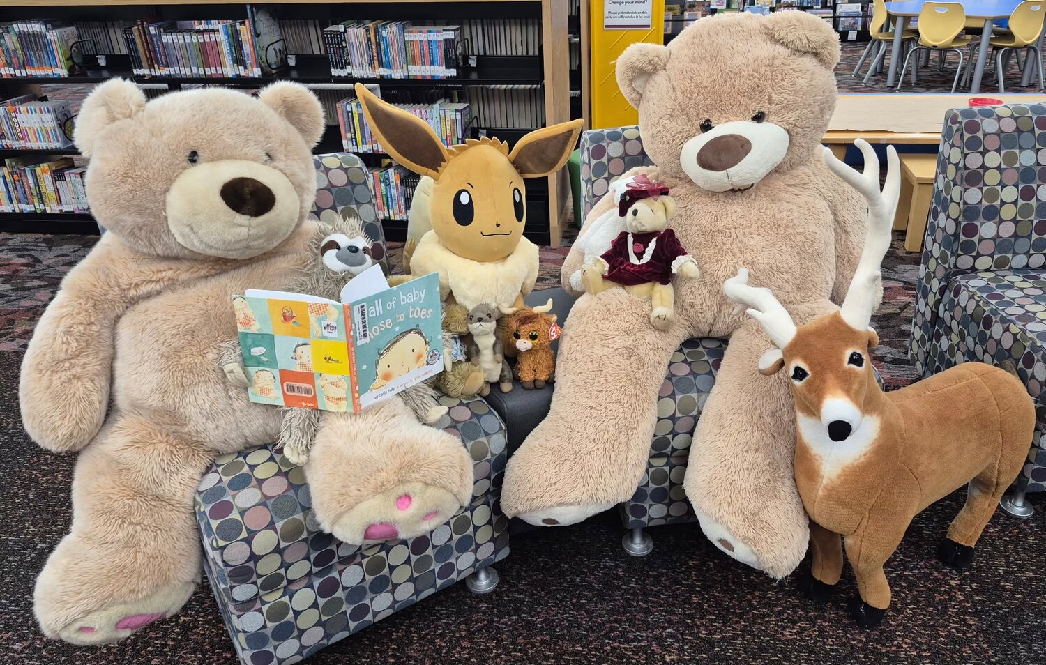 Fun, friendship, food—and plushies - Wilton-Durant Advocate News