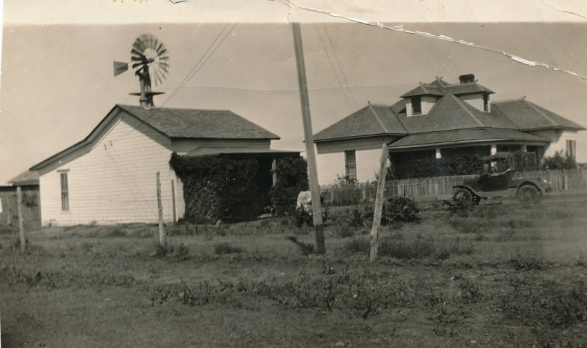 Pioneer Cottage before move