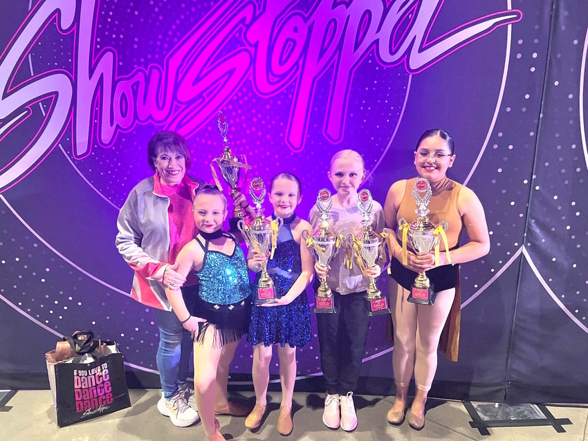 First day of Showstoppers!  Good job Ava Claire, Brailee, Lillian, and Sarah&iacute;.