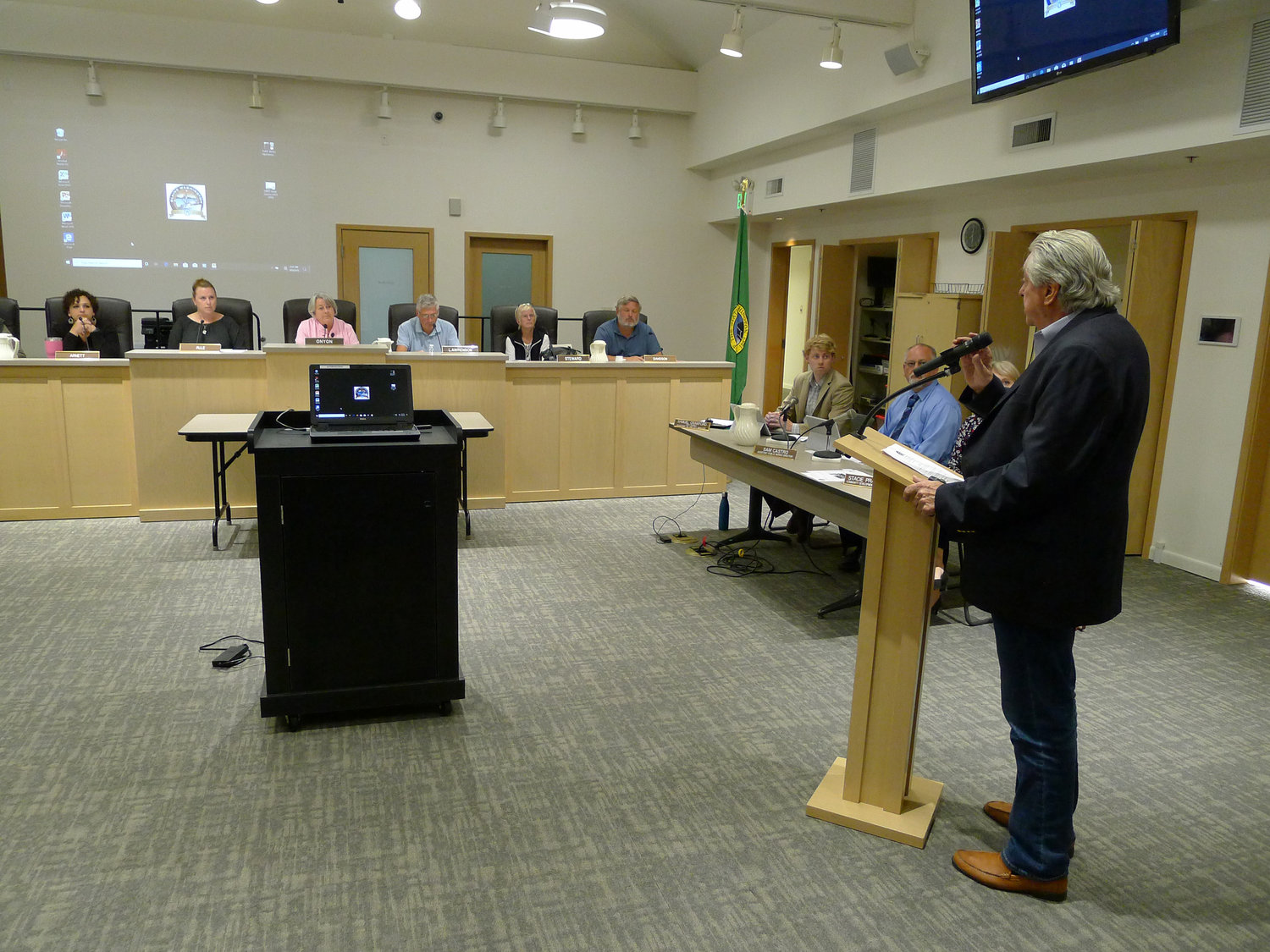 At the September 9, 2019 city council meeting, H. Larry Leasure, chairman of the White-Leasure Development Company, discussed his company's proposal to acquire approximately five acres of the city-owned Gateway parcel.