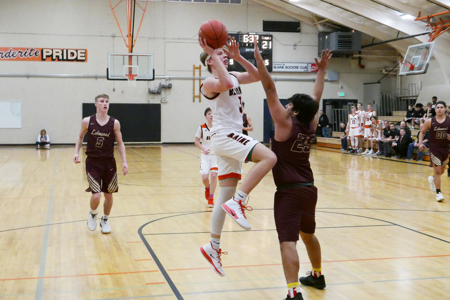 Blaine guard Zane Rector goes for a lay-up in the first half against Lakewood on January 7.