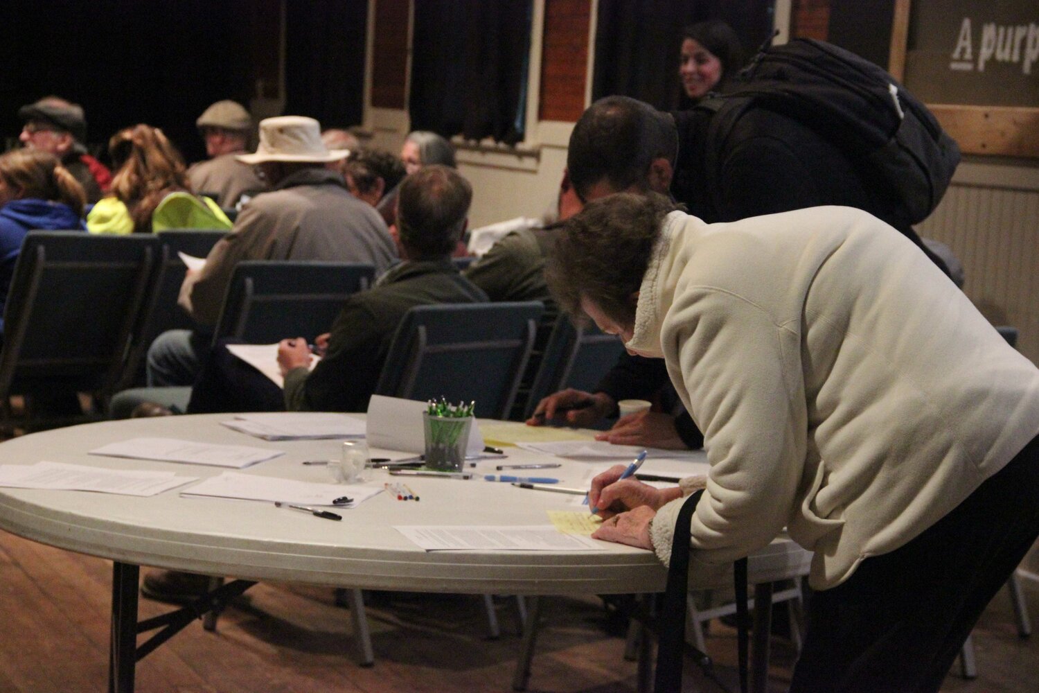 Over 100 people attended a meeting on Birch Bay incorporation at Christ the King North Bay Community Church on November 15. The group, which has been meeting since June, was formally established as the Birch Bay Incorporation Association during the meeting. Voters also approved city boundaries for a feasibility study and elected 15 steering committee members.