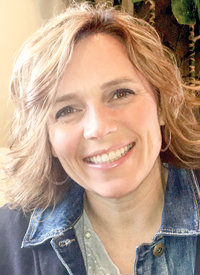 Dr. Betsy Spomer