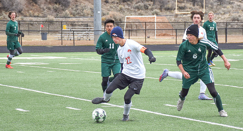 Finishing off the road trip strong, Panther sophomore Chance Franks had a goal and an assist against Pinedale on Saturday in a 5-2 victory. The Panthers returned home to compete against the No. 1 ranked Worland Warriors on Monday.