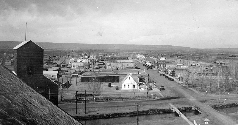 This picture was taken from atop the bean mill on South Bent Street, looking down on Powell&rsquo;s main street circa 1935.