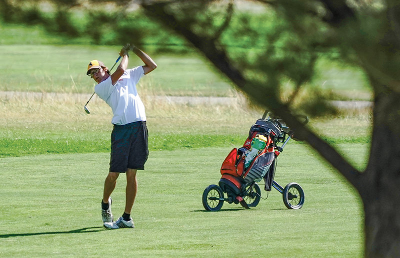 PHS junior Andrew Jones looks at his approach during the Sheridan Invitational on Friday. The Panthers head to Lander on Thursday (today) and Friday to take part in the 3A West Regional Tournament.