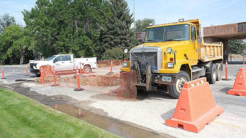 City crews fixed the water main leak late Monday night and blocked off their dig site on South Division Street. The street is expected to reopen sometime over the weekend, as it takes 4-6 days to reopen the street following excavation, said city water superintendent Ty McConnell.