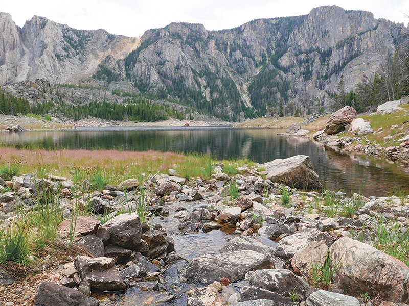 Deep Lake is true to its name. Deep in the Beartooth Mountains, the lake requires hikers to trek roughly 15 miles round trip which includes a 3,000 foot elevation change.