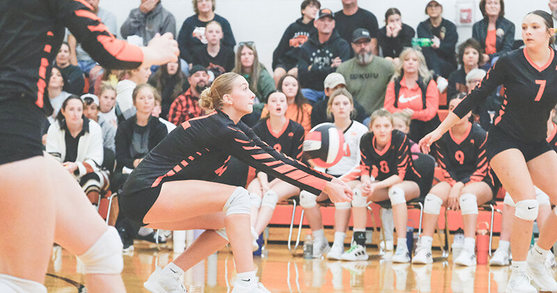 Addy Thorington digs out a ball for the Panthers during a match against Mountain View on Saturday. Powell can lock up a top spot at regionals this week with victories over Thermopolis and Worland.