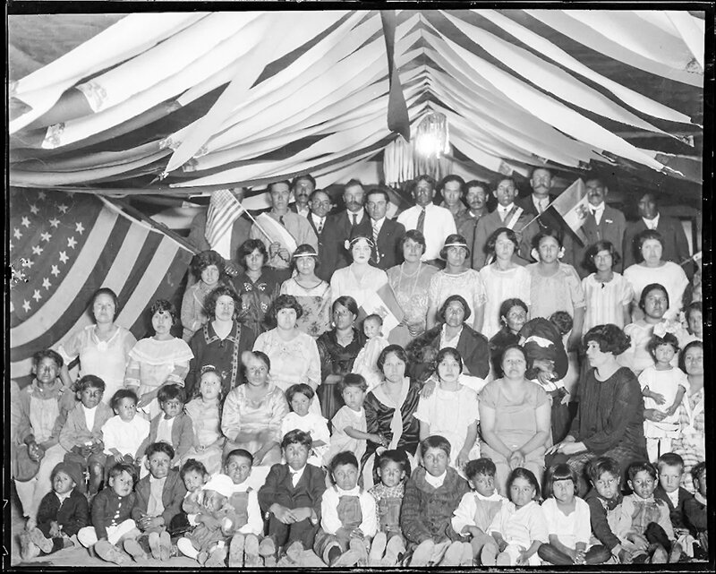 A photograph of &lsquo;Betabeleros,&rsquo; migrant workers who picked sugar beets in Lovell in 1923. From the collection or German photographer Hugo G. Janssen.