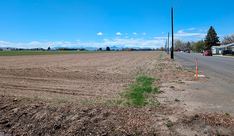 While the plans remain in the preliminary stages, a developer is preparing to build a new subdivision south of Monroe Street. The first phase would include 25 lots between Road 8H and South Day Street.