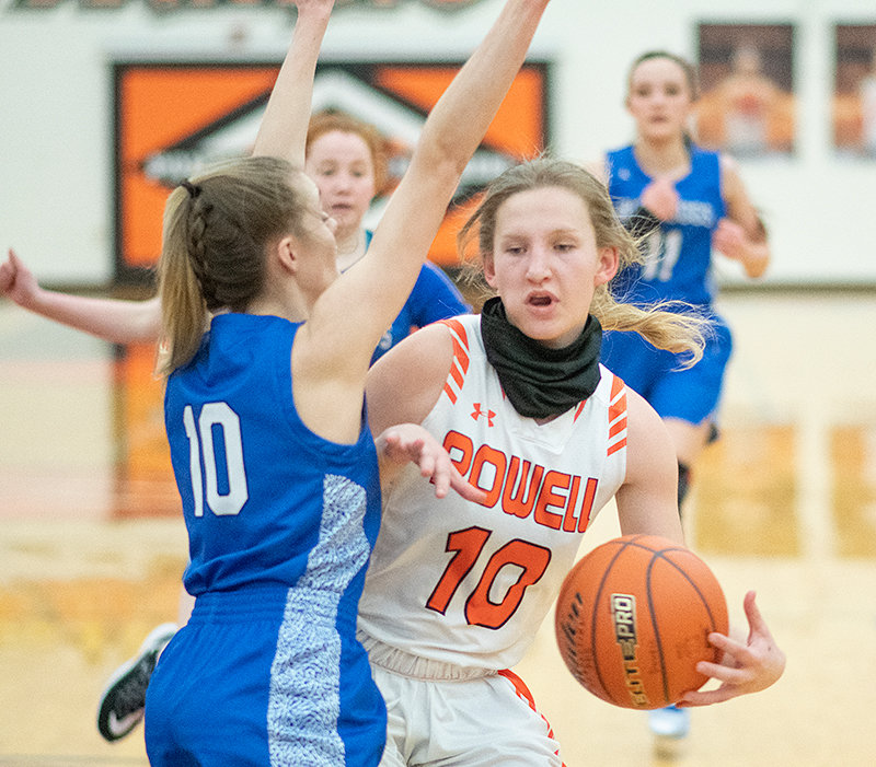 Rose Graft picks up her dribble Friday against Lovell. The Panthers clinched their sixth win of the year against the Bulldogs, doubling their win total from 2019-20.