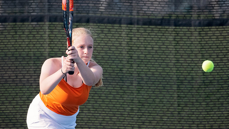 Hannah Hincks hopes to make an impact when the golf and tennis teams head out for the first practices of the season Monday.