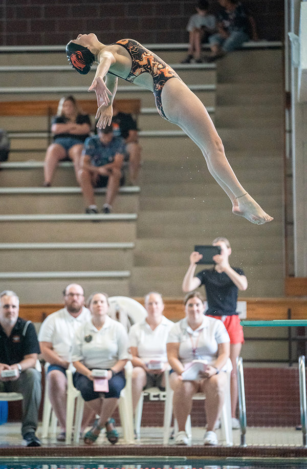 Tori Black looks up into the sky during a dive attempt on Friday in Riverton.