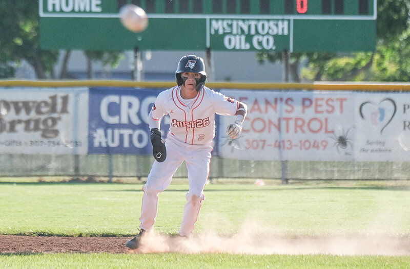 Pioneers earn road splits
