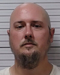 Cody sex offender alleged to have exposed himself to teens