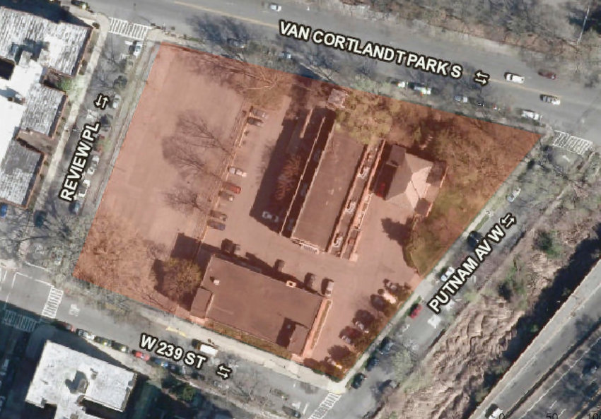 The boarded up Church of the Visitation sits on a 2-acre lot on Van Cortlandt Park South. An aerial view shows the former church&rsquo;s parking lot facing Review Place, also known as Collins Place, roughly overlapping with the subdivision now owned by the School Construction Authority. The remaining 1.3 acres abutting Putnam Avenue now belong to Tishman Speyer.
