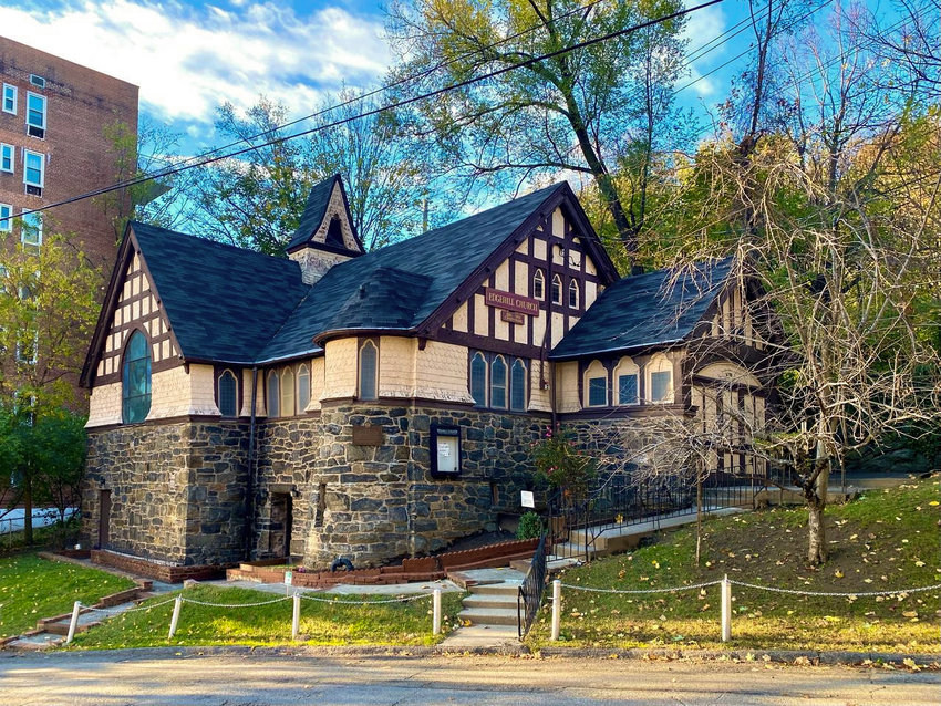 Architect Francis Kimball designed a Richardsonian stone base and Tudor gables for Edgehill Church, built in 1889 when Spuyten Duyvil was more sparsely populated than now. The beautiful eclectic structure blends into the hillside at 2570 Independence Ave. Four Tiffany stained-glass windows and a 1939 pipe organ built by William Laws of Beverly, Massachusetts, are among its treasures.