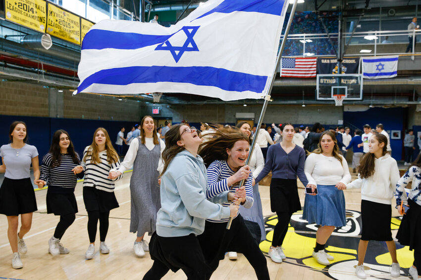 On April 25 SAR High School and Academy celebrated Yom Ha&rsquo;atzmaut. The high school started with a schoolwide tefilla &mdash; a prayer &mdash; memorable and exciting festivity along with scholarly lessons dedicated to find peaceful solutions in any situation and meaning in Israel&rsquo;s founding father. In 1948, David Ben-Gurion was the known national founder of the state of Israel. And the first prime minister.