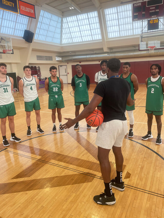 George Beamon was a key piece to the Manhattan team that beat one-seed Iona, 71-68, to win the Metro Atlantic Athletic Conference Championship in 2014. The title triumph put the Jaspers back on the map at the time and set the stage for their repeat in 2015. Now eight years later, a new-look Manhattan roster wants their own taste of that kind of success.