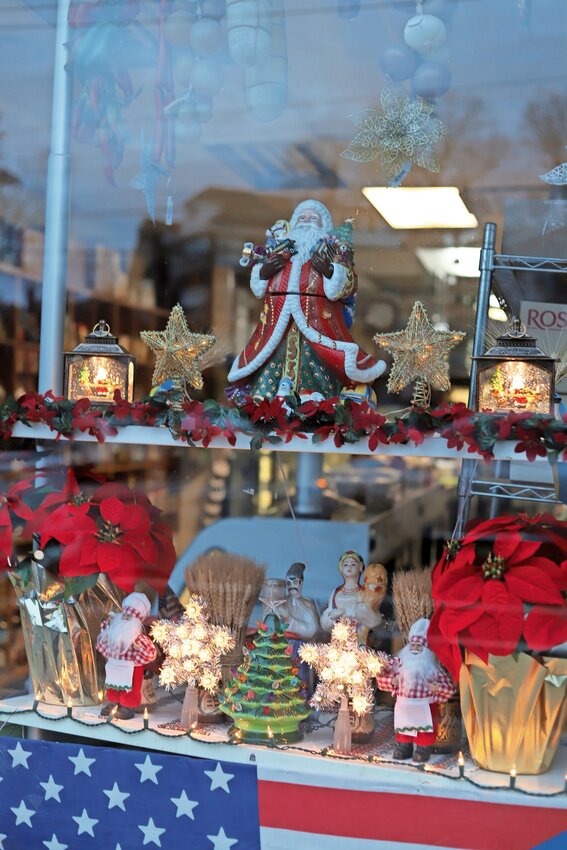 Emiliano&rsquo;s Market and Corkmaster Wines &amp; Spirits on Mosholu Avenue put out big window displays to celebrate the holidays. The businesses are among many that have gone all out with decorations this season.