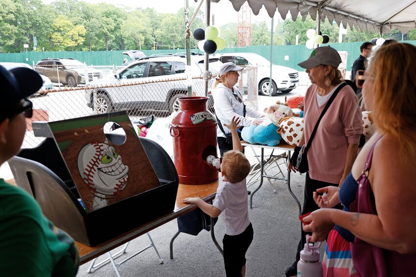Among the many family-friendly offerings were carnival games, which saw several kids walk away with prizes in hand.