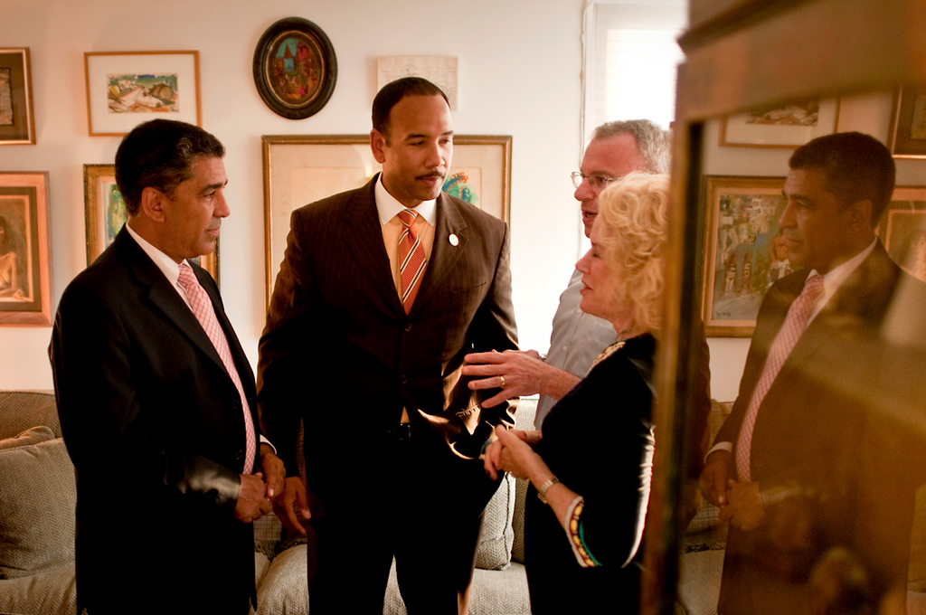 Riverdalians Judy Sonnet and Joe Gordon hosted Adriano Espaillat for a meet-and-greet in their Riverdale apartment on August 11. In attence were members of the Benjamin Franklin Reform Democratic Club Bronx Borough President Ruben Diaz Jr., Assemblyman Jeffrey Dinowitz.