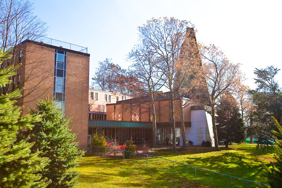 Hebrew Home at Riverdale looks to replace the former Passionist Retreat building on its south campus with a continuing care retirement community. That would include two buildings on this site, as well as a larger tower on its north campus.