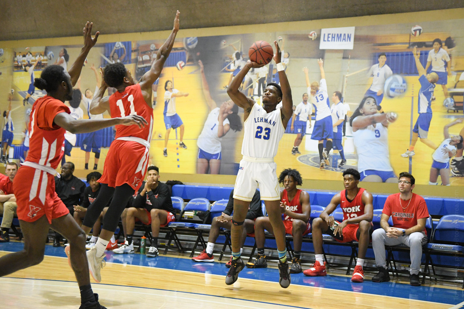 Lehman College junior Isaiah Geathers scored a combined 29 points in the Lightning’s two games last week, finishing 1-1 in CUNYAC play.